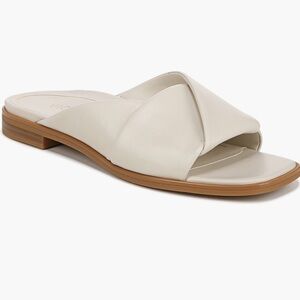 Vionic Miramar Slide Sandal 10 Cream Brand new in box